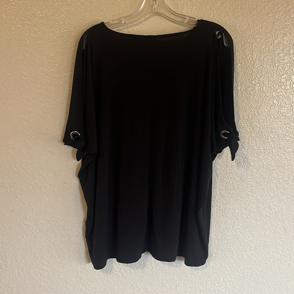 Chico’s Black Cold Shoulder Top Size S/M - Picture 2 of 6